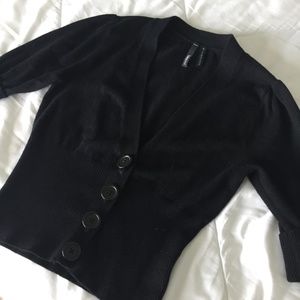 black 3/4 sleeve button up cropped cardigan